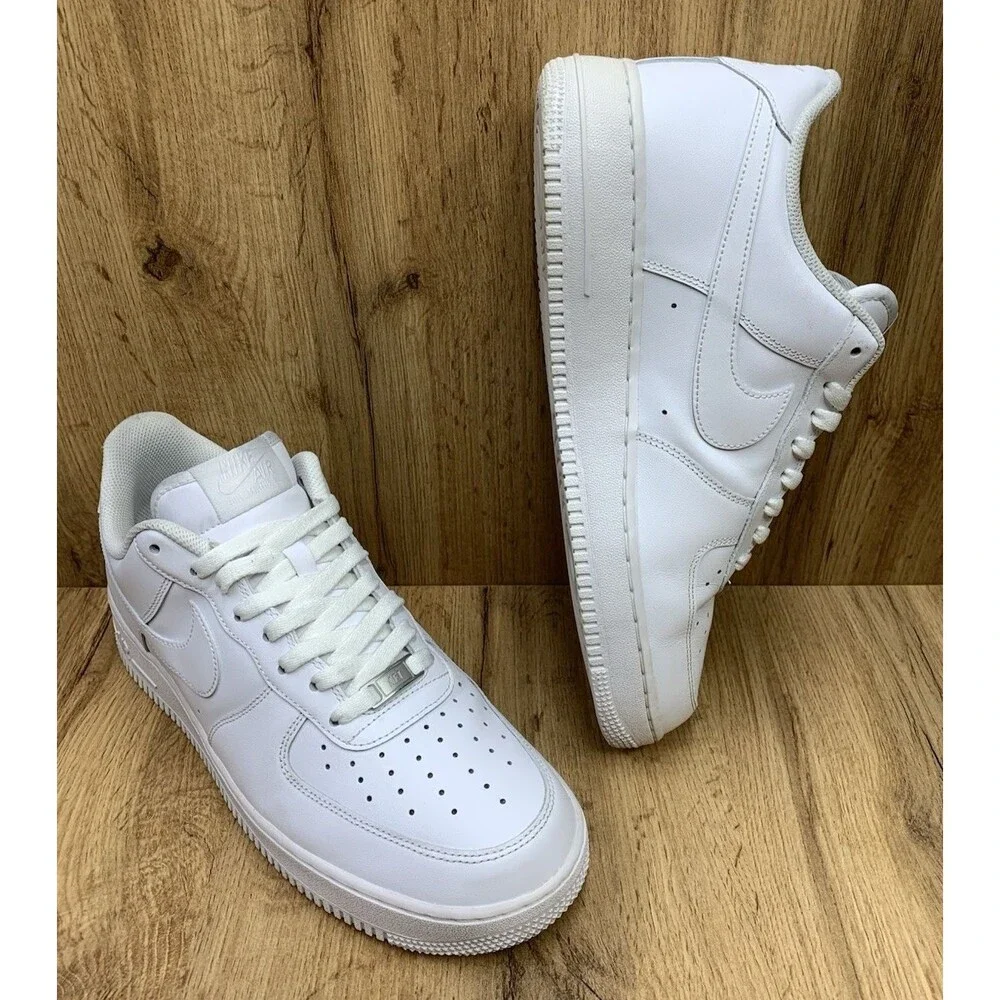 Nike Air Force 1 '07 Triple White CW2288-111 Men's Size 11.5 Low Sneakers Shoes
